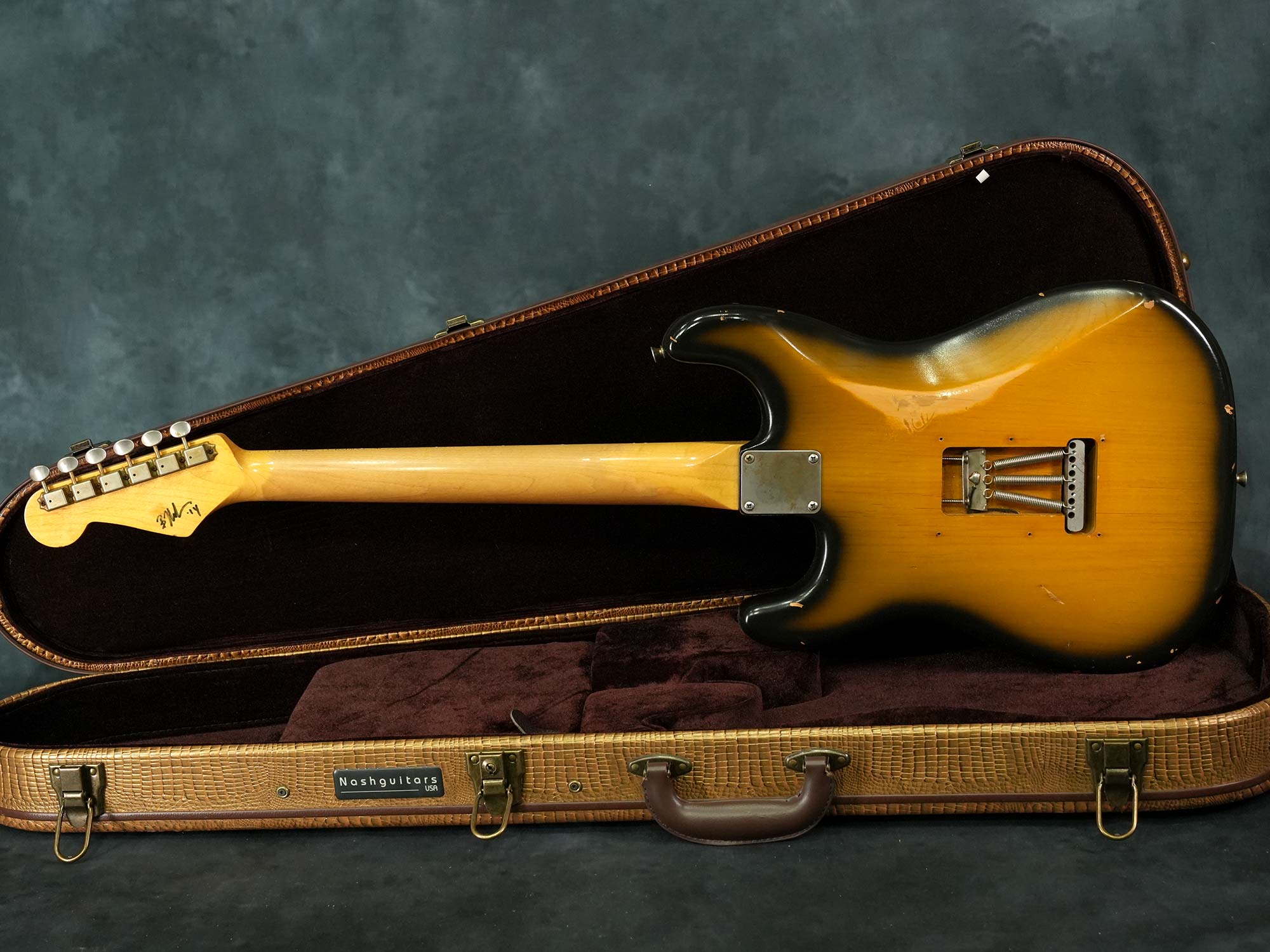 Nash Guitars S63 2-Tone Sunburst